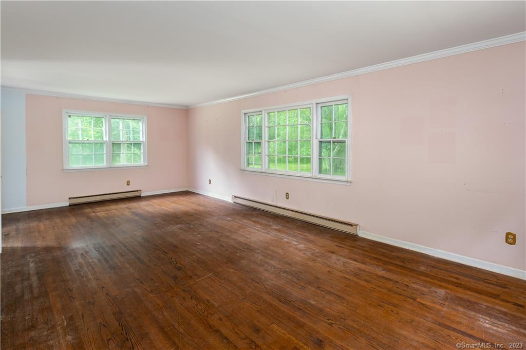 Photo 16 of 40 of 462 Taconic Road house