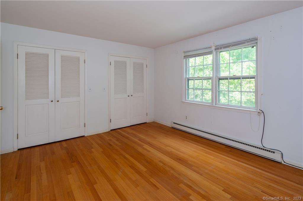 Photo 22 of 40 of 462 Taconic Road house