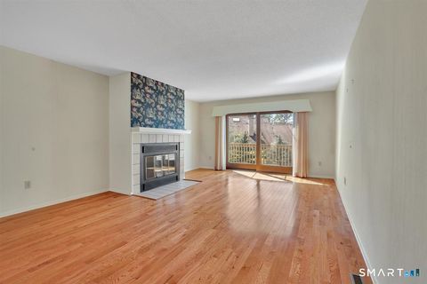 Tiny photo for 5 Haddam Drive #5, Avon, CT 06001 (MLS # 24164752)