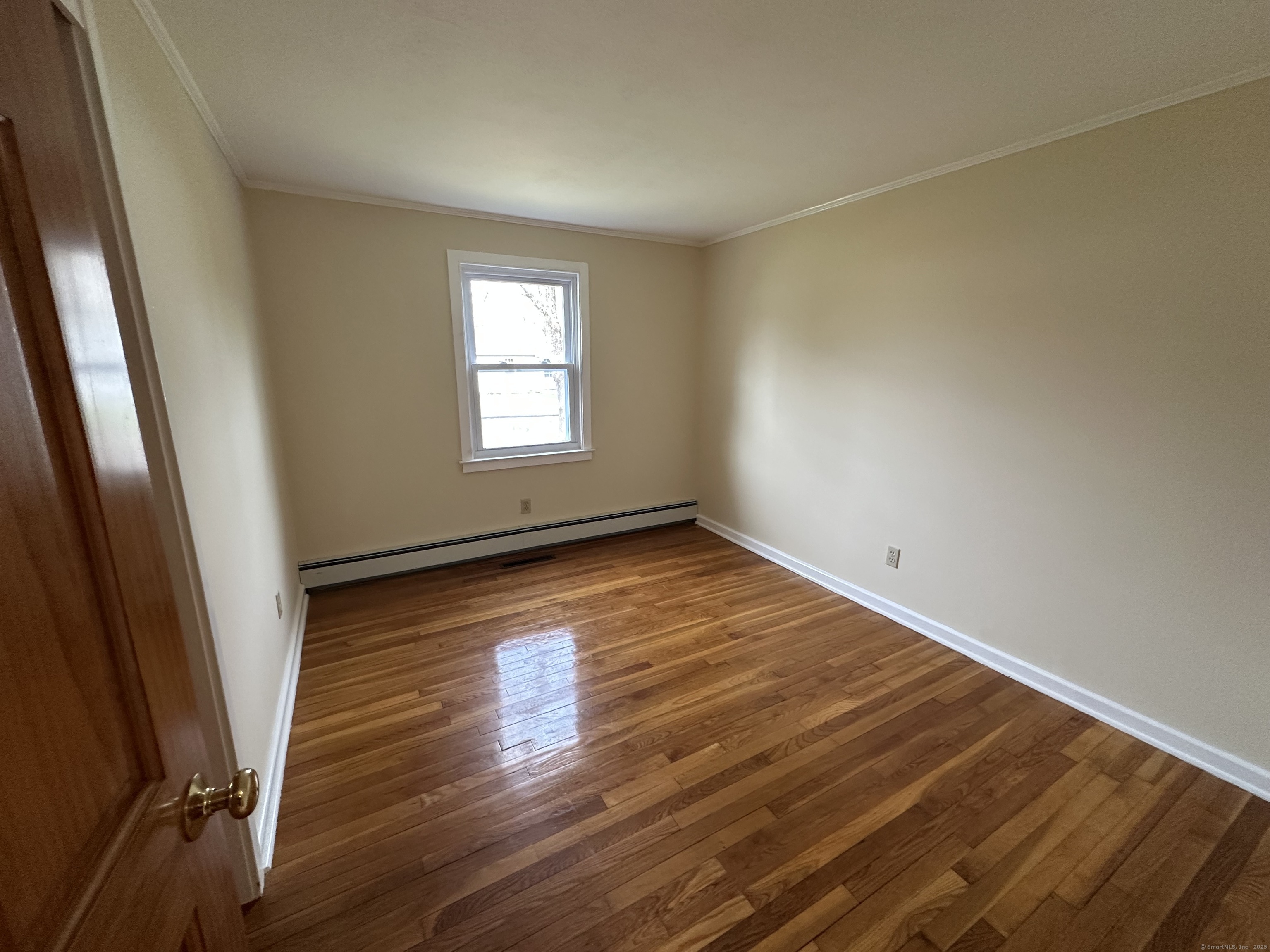 37 Dinwoodie Drive, North Branford, Connecticut image 11