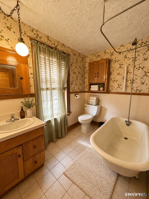 Tiny photo for 558 Savin Avenue, West Haven, CT 06516 (MLS # 24214736)