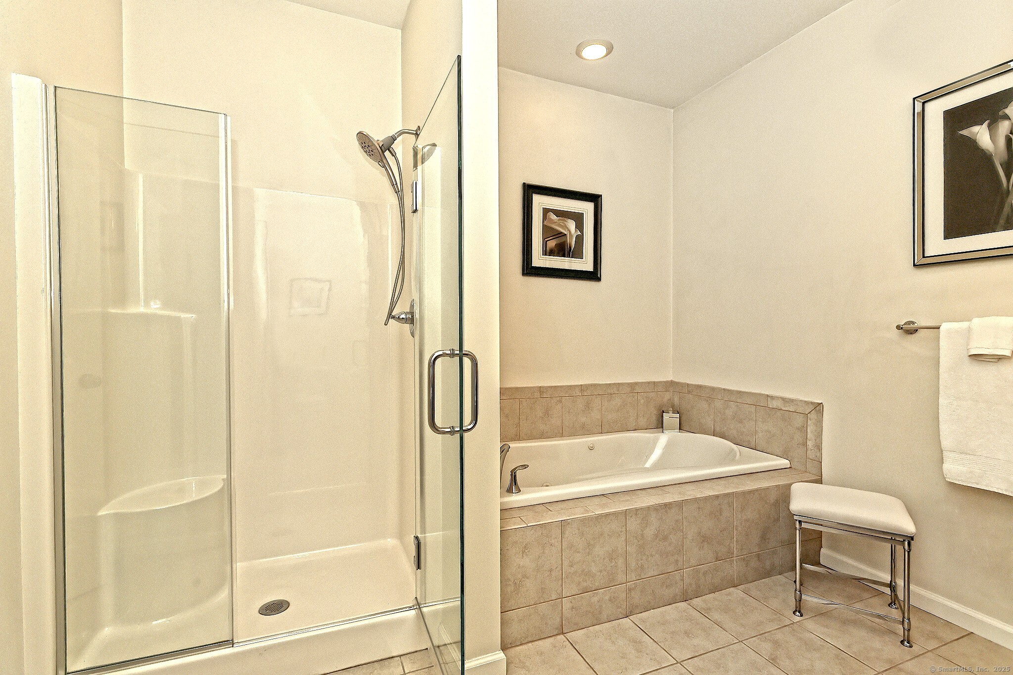 103 Turtlebrook Lane #103, Bristol, Connecticut image 18