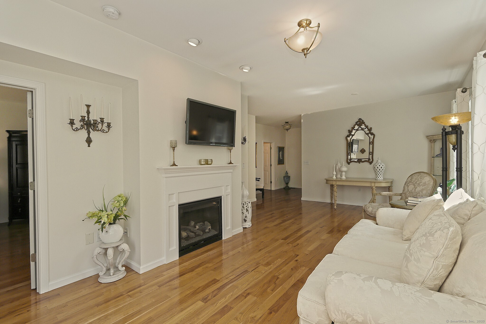 103 Turtlebrook Lane #103, Bristol, Connecticut image 13