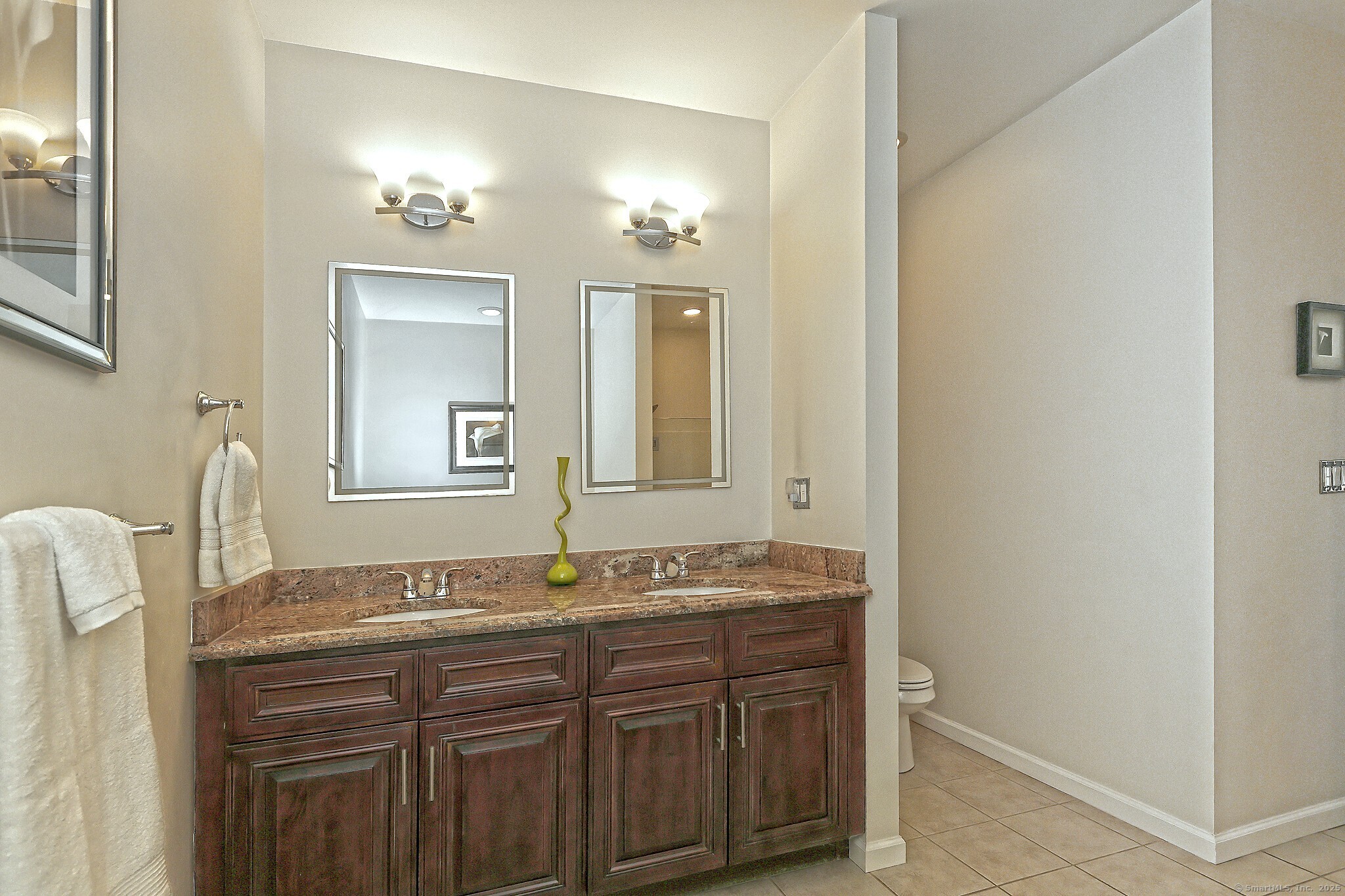 103 Turtlebrook Lane #103, Bristol, Connecticut image 17