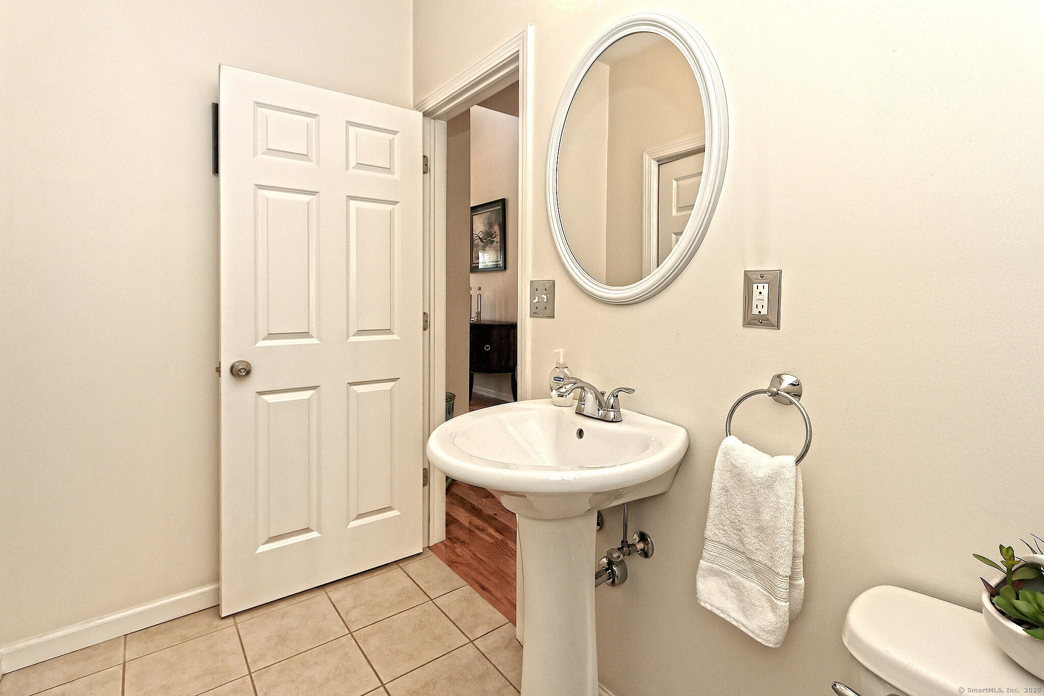 103 Turtlebrook Lane #103, Bristol, Connecticut image 8