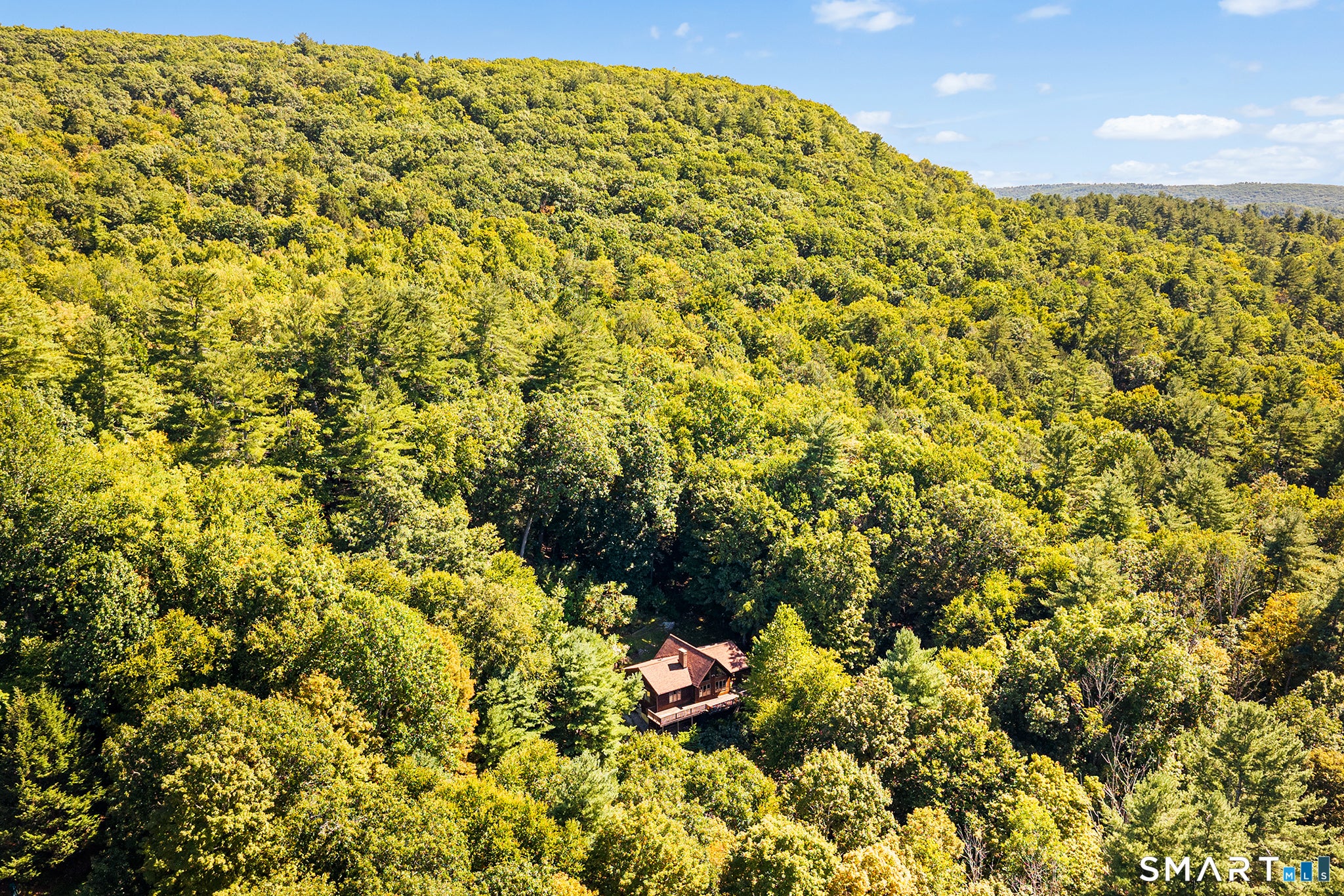 78 East River Road