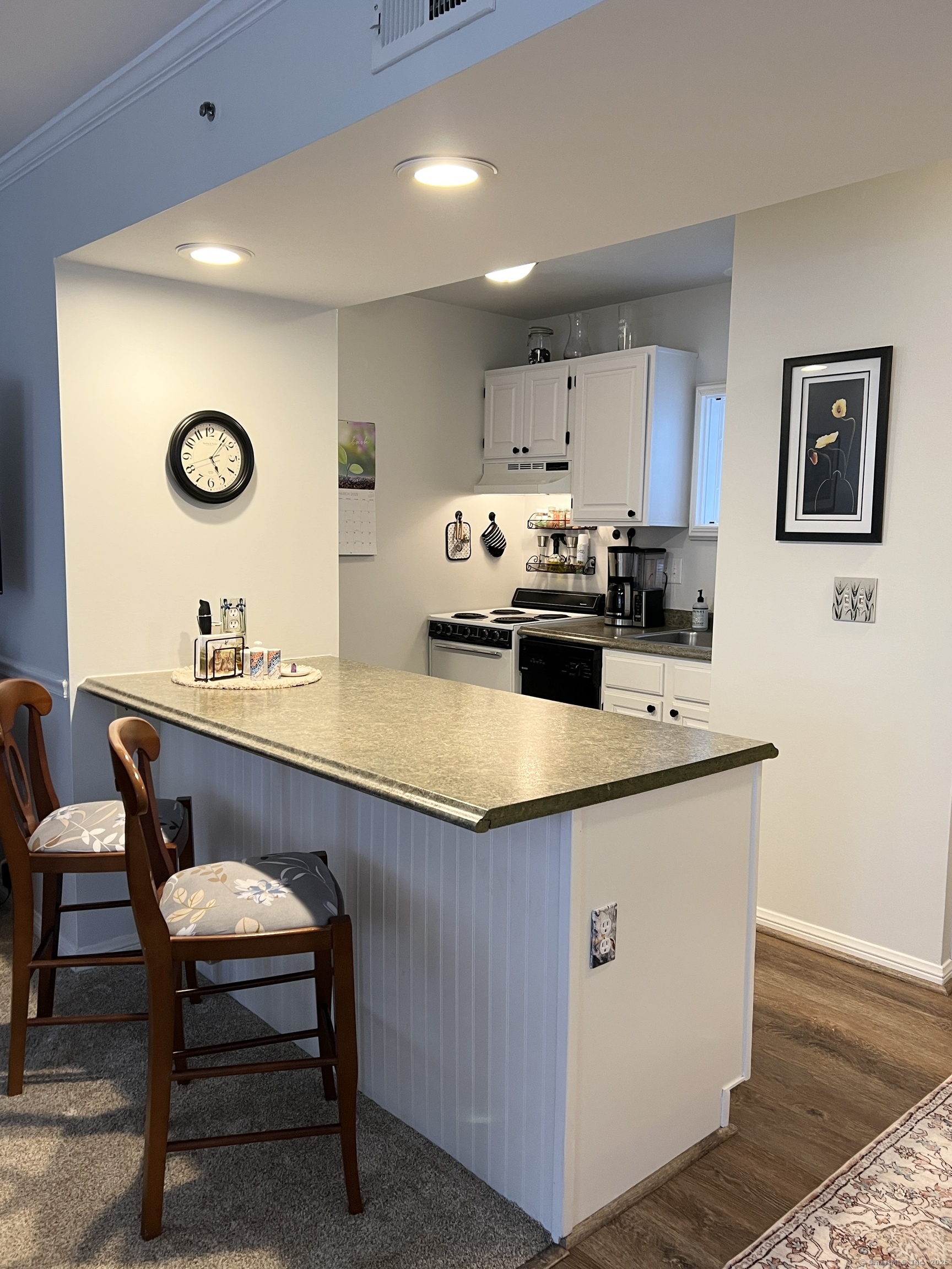 712 Old Pond Lane #712, Norwich, Connecticut image 3