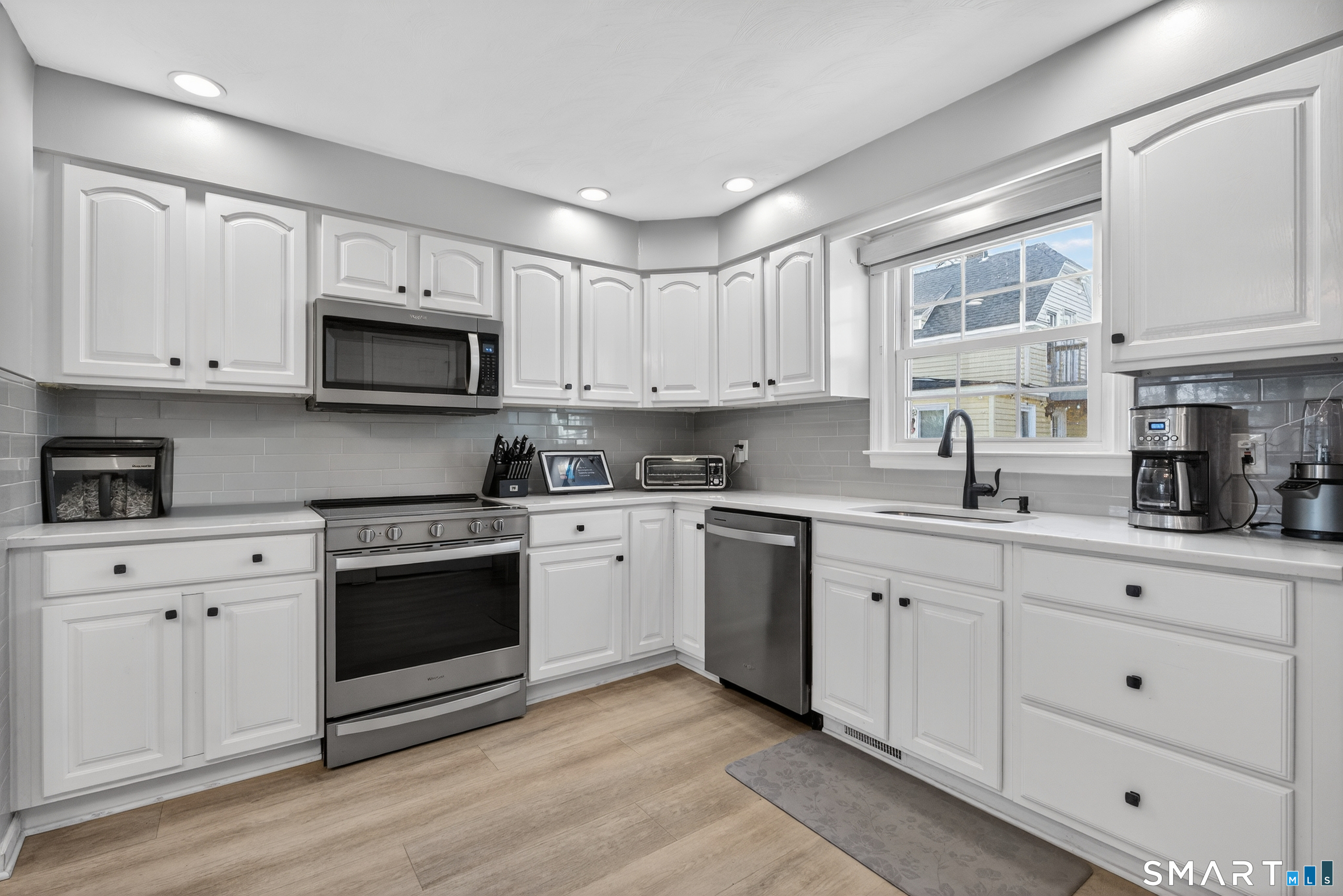 57 Hibiscus Street APT 1