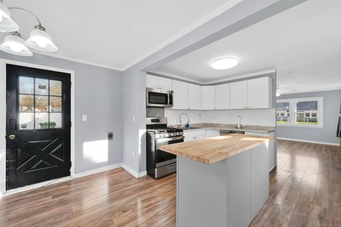 Tiny photo for 380 Glen Hills Road, Meriden, CT 06451 (MLS # 24143944)