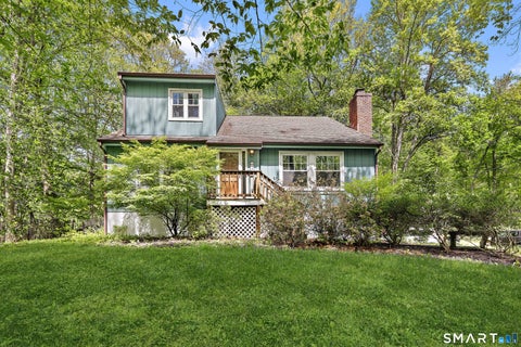 Photo of 421 Chestnut Hill Road, Stamford, CT 06903 (MLS # 24202888)