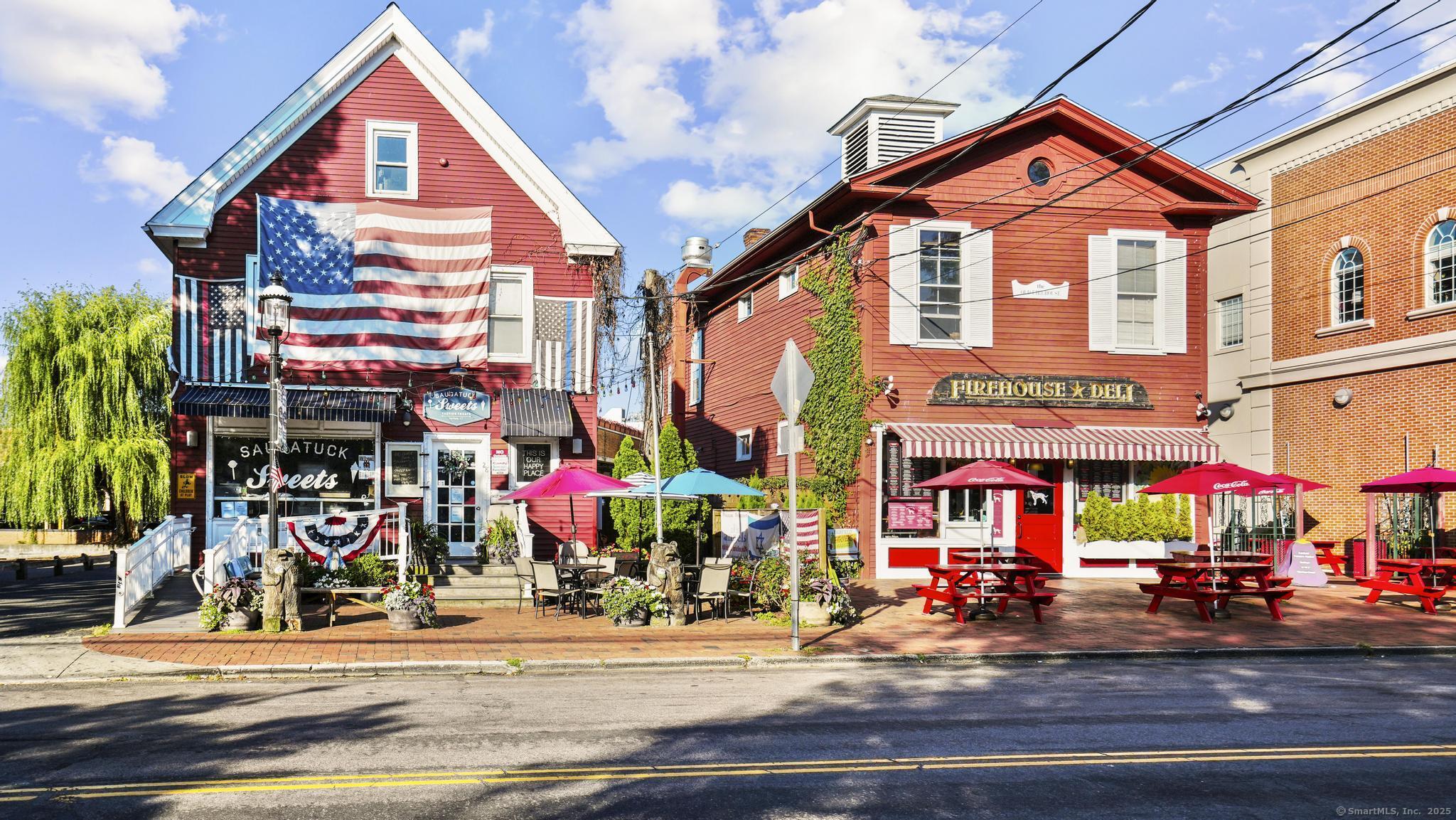 Fairfield, Connecticut 06824, United States, 5 Bedrooms Bedrooms, ,5 BathroomsBathrooms,Residential,Pending,208387