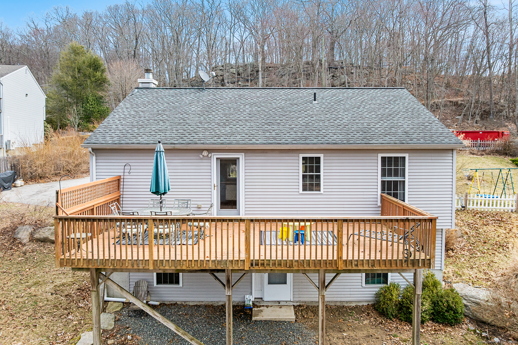 19 Platoz Drive, Montville, Connecticut image 6