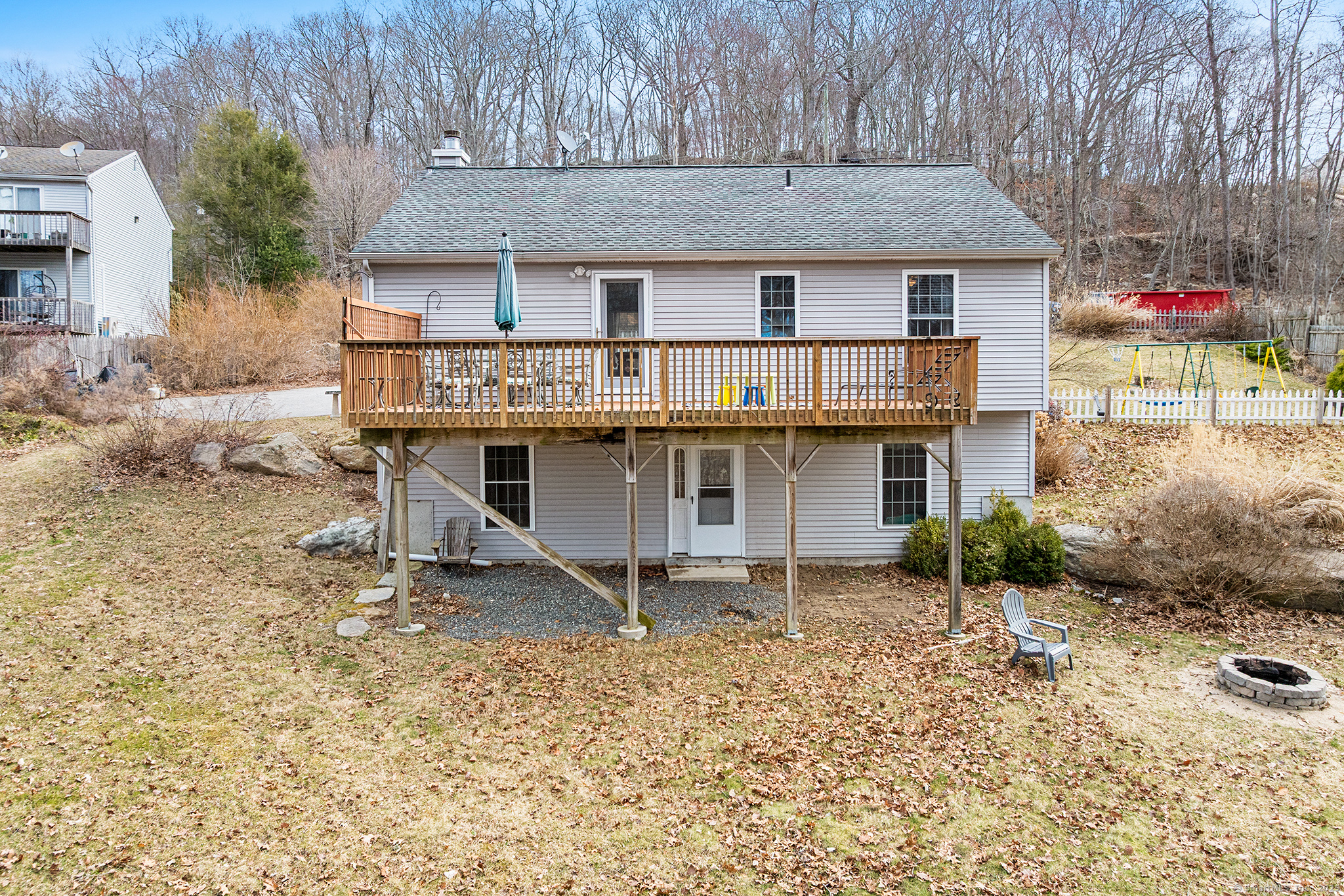 19 Platoz Drive, Montville, Connecticut image 7