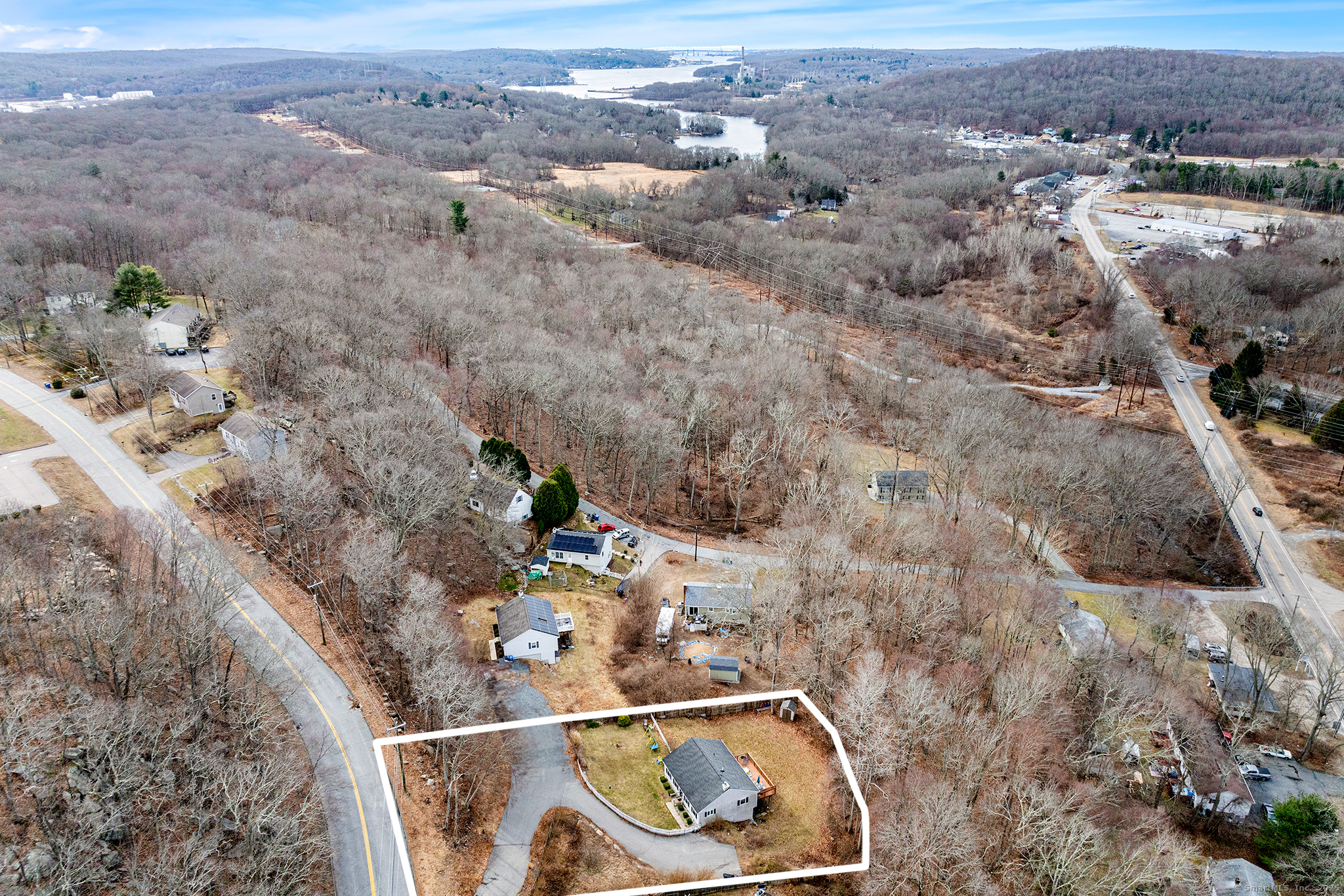 19 Platoz Drive, Montville, Connecticut image 12