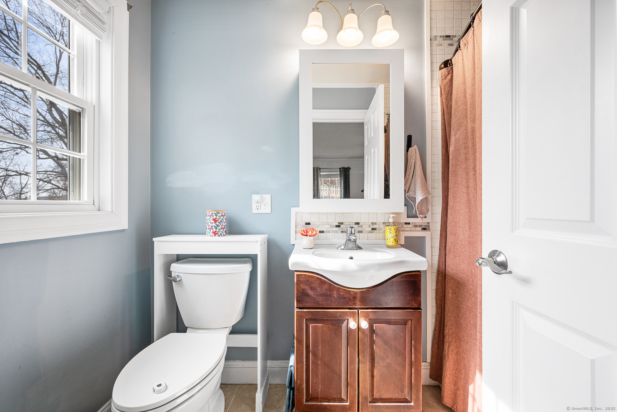 19 Platoz Drive, Montville, Connecticut image 27