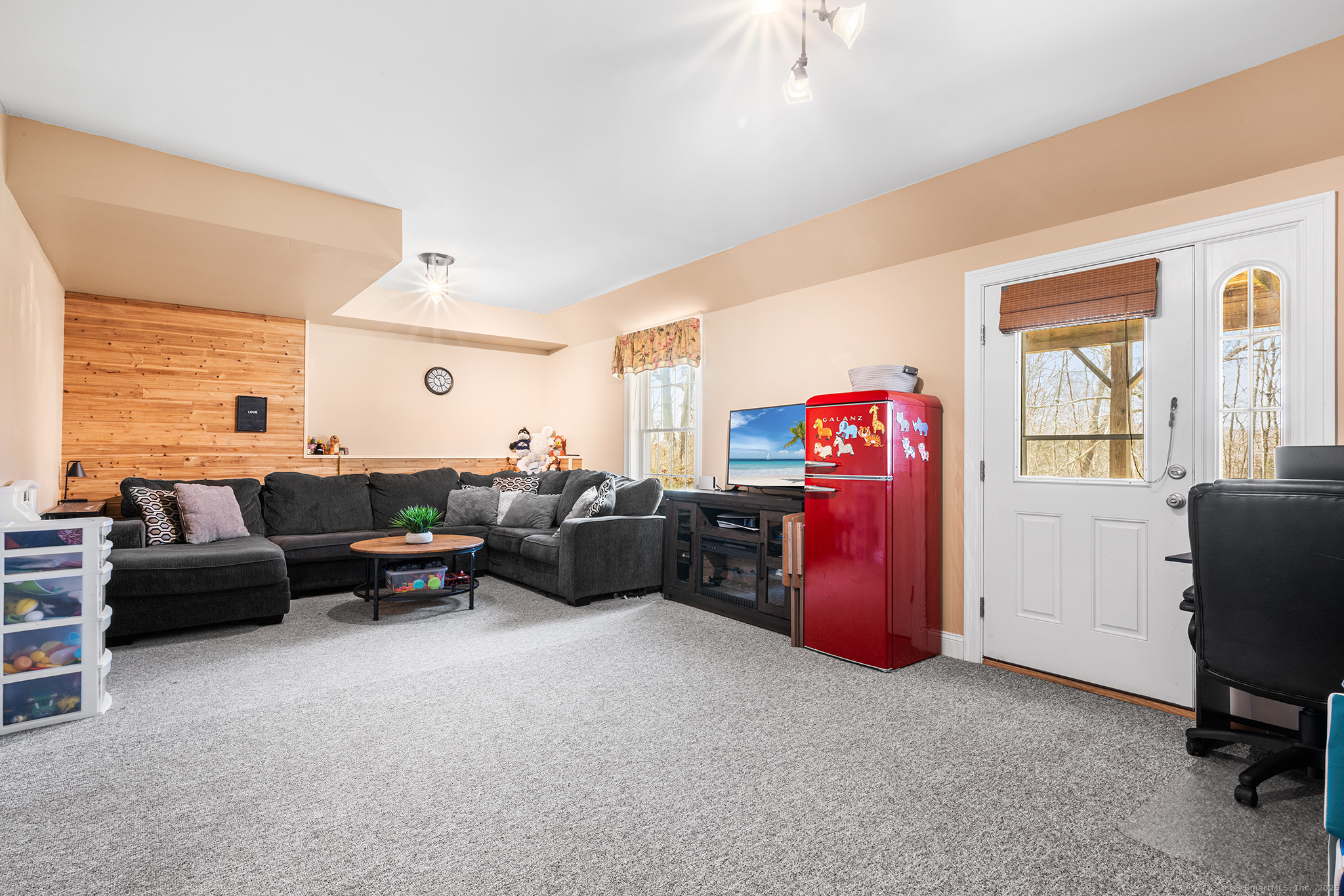 19 Platoz Drive, Montville, Connecticut image 32