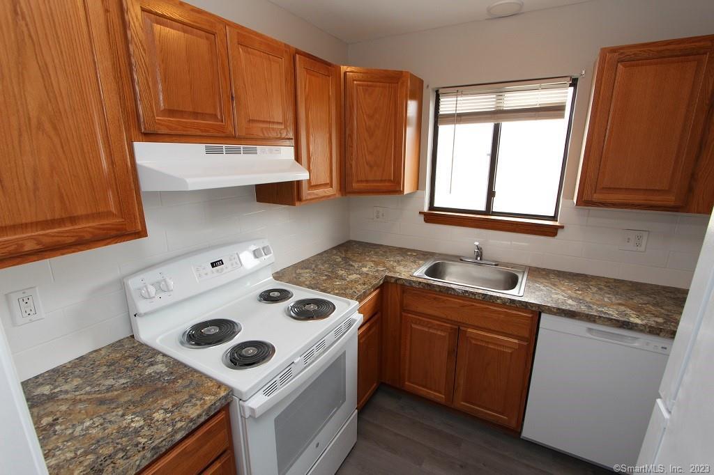 1400 Meriden Road APT 5-2