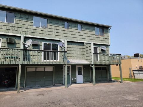 1400 Meriden Road APT 5-2 Waterbury CT 06705