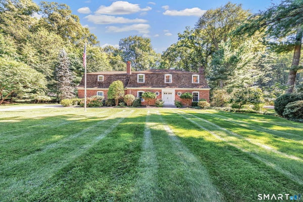 16 ALPINE RD, TRUMBULL, CT 06611 - Image e47a135ae5d70623f5dddb973615c8aa/1424014427