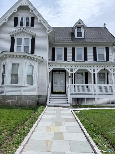 Multifamily For Rent - 31 Atwater Avenue #W<br/> Derby, CT 06418