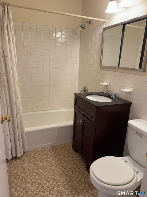 Tiny photo for 1660 Farmington Avenue #5, Farmington, CT 06085 (MLS # 24176066)