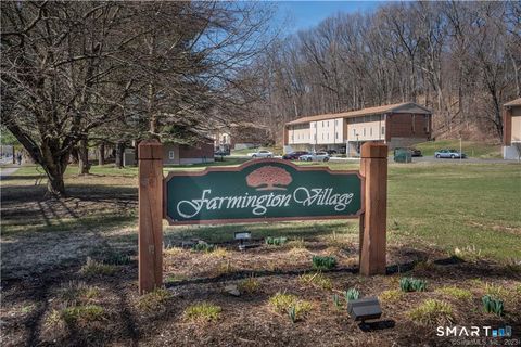 Photo of 1660 Farmington Avenue #5, Farmington, CT 06085 (MLS # 24176066)