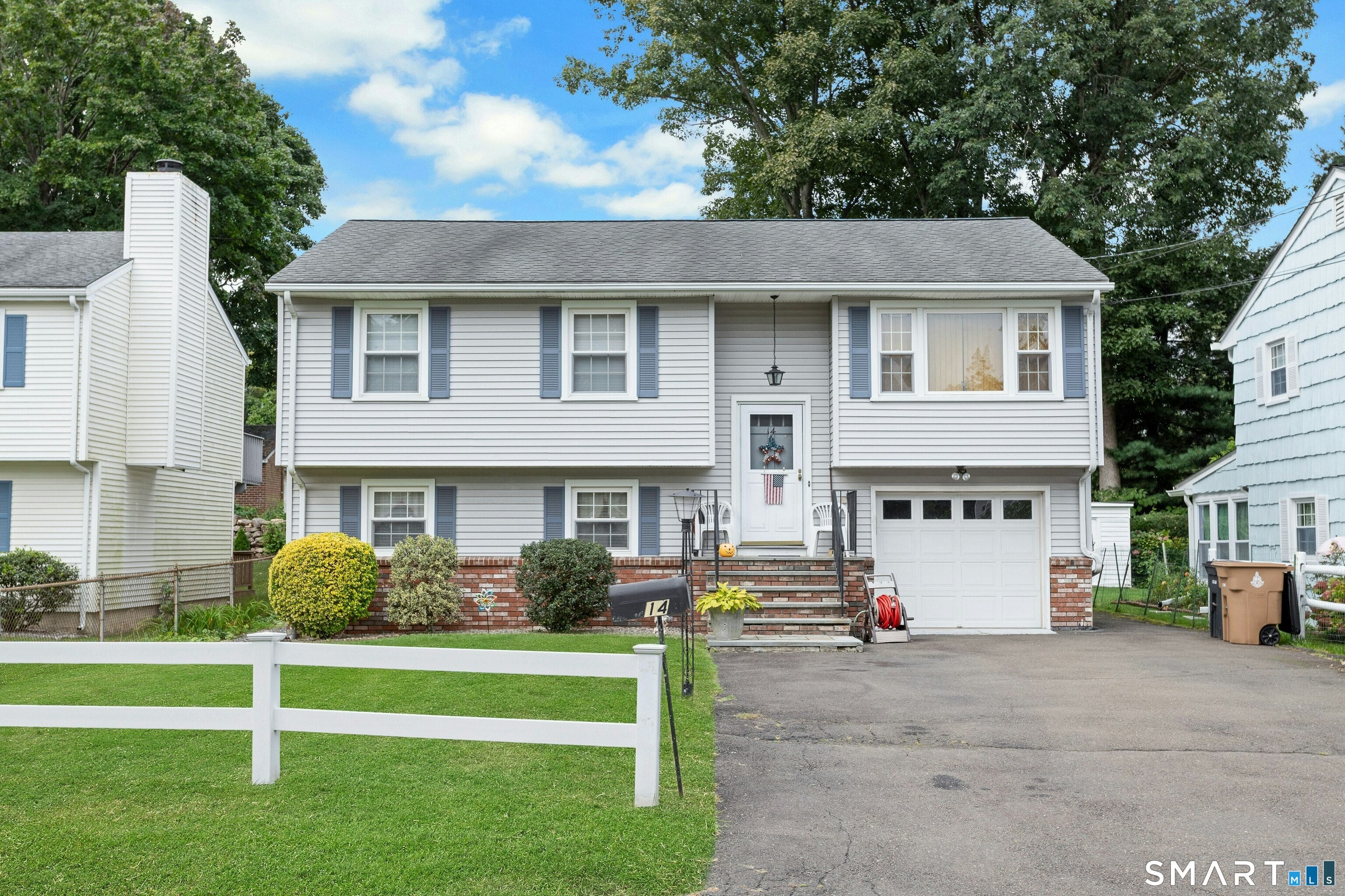14 Hilltop Avenue
