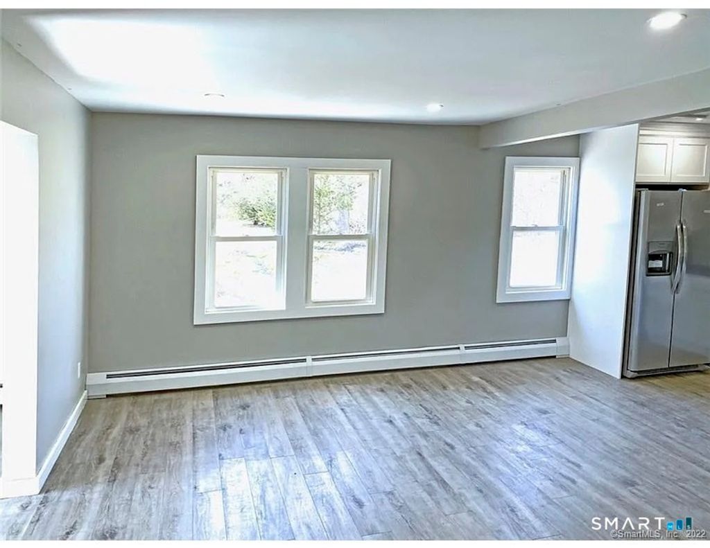 Photo of 5 Tibbals Bridge Road, Madison, CT 06443 (MLS # 24170688)