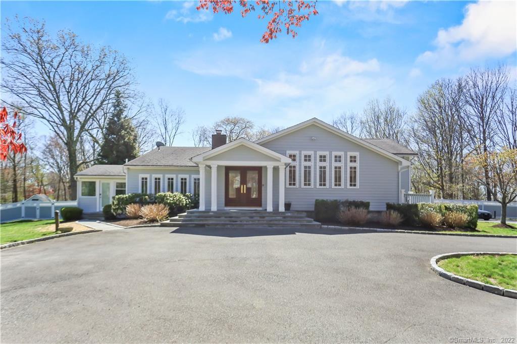 1 Fairview Drive, Westport, Connecticut - 4 Bedrooms  
4 Bathrooms  
10 Rooms - 