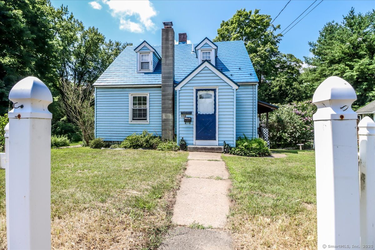 129 Housatonic Avenue