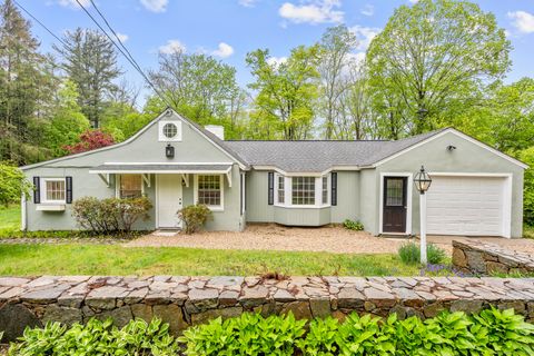 13 South Street Washington CT 06793