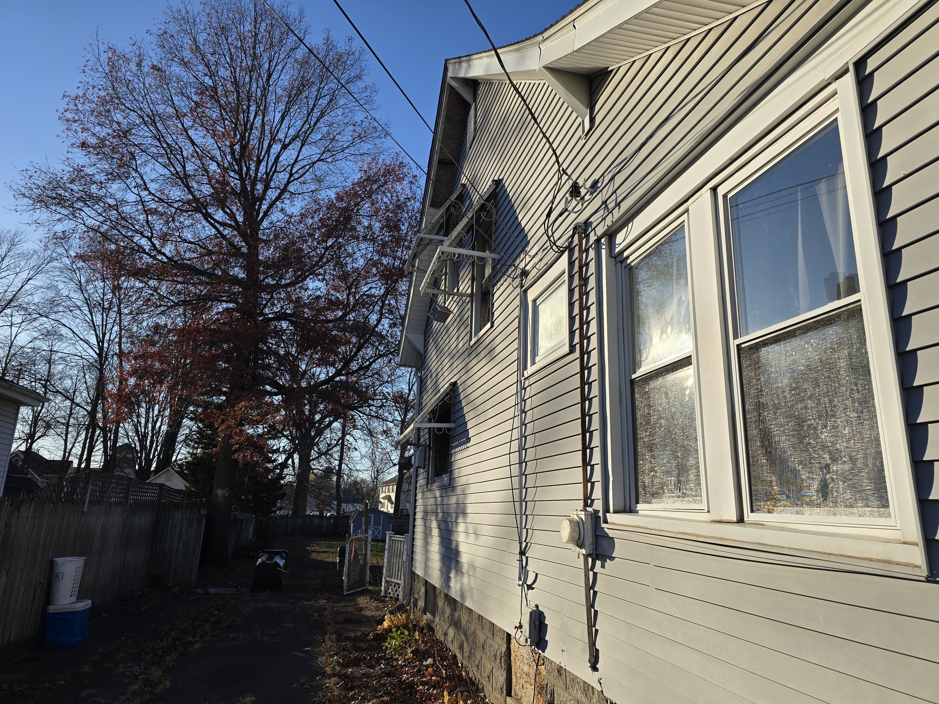 East Hartford, Connecticut 06114, United States, 3 Bedrooms Bedrooms, ,1 BathroomBathrooms,Residential,Active,249463