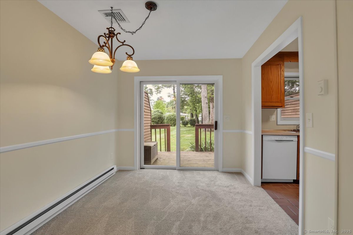 10 Cianci Avenue #APT 7, Plainville, Connecticut image 3
