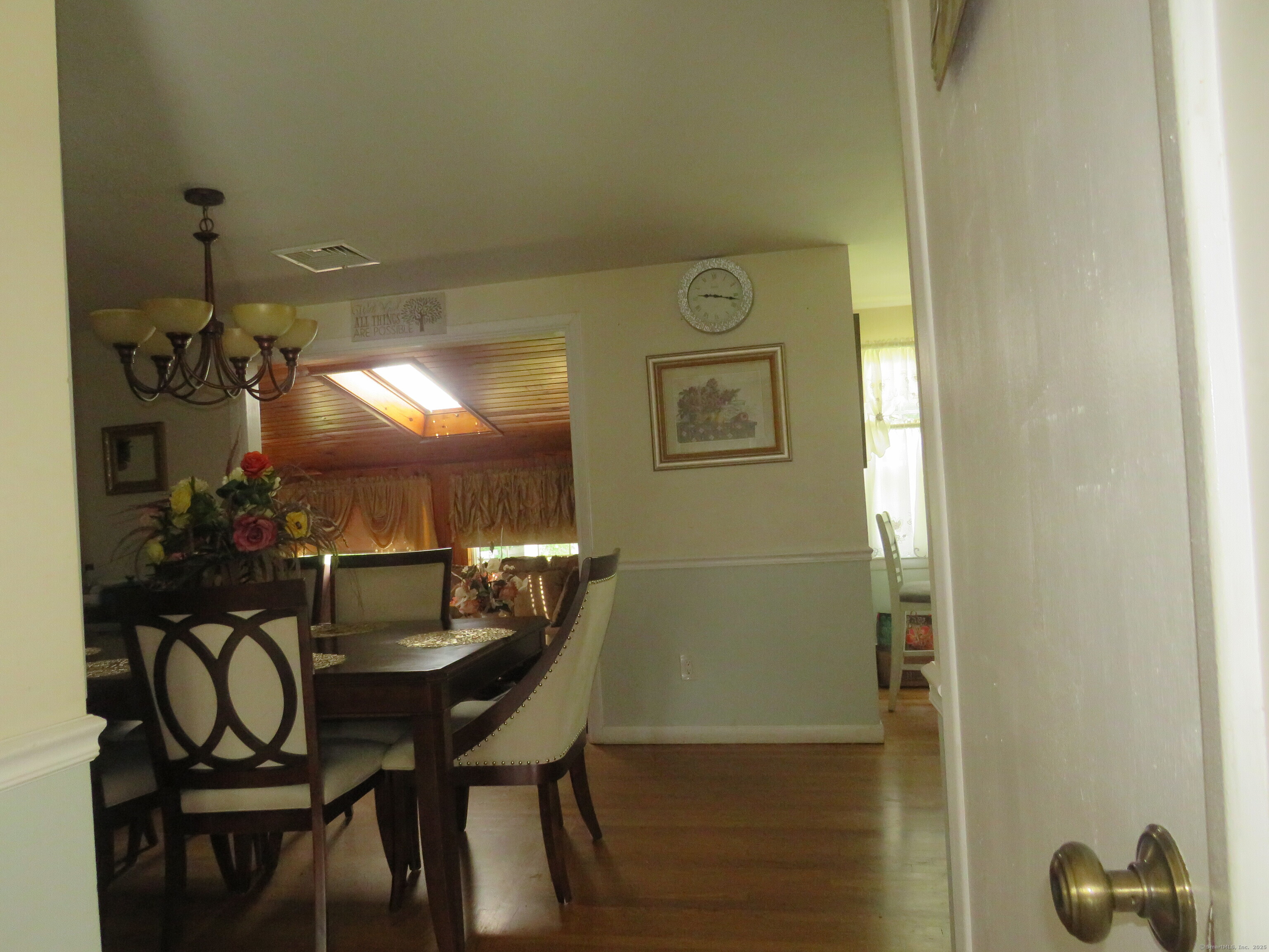 East Hartford, Connecticut 06118, United States, 3 Bedrooms Bedrooms, ,3 BathroomsBathrooms,Residential,Active,170703