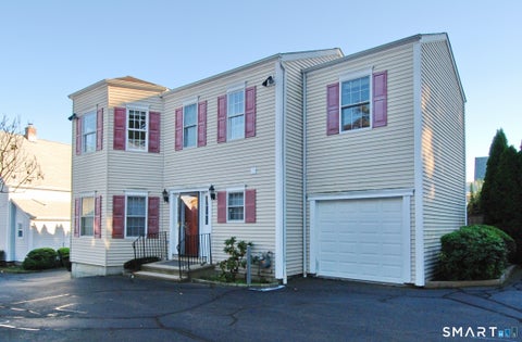 Photo of 616 Hope Street #B, Stamford, CT 06907 (MLS # 24211627)