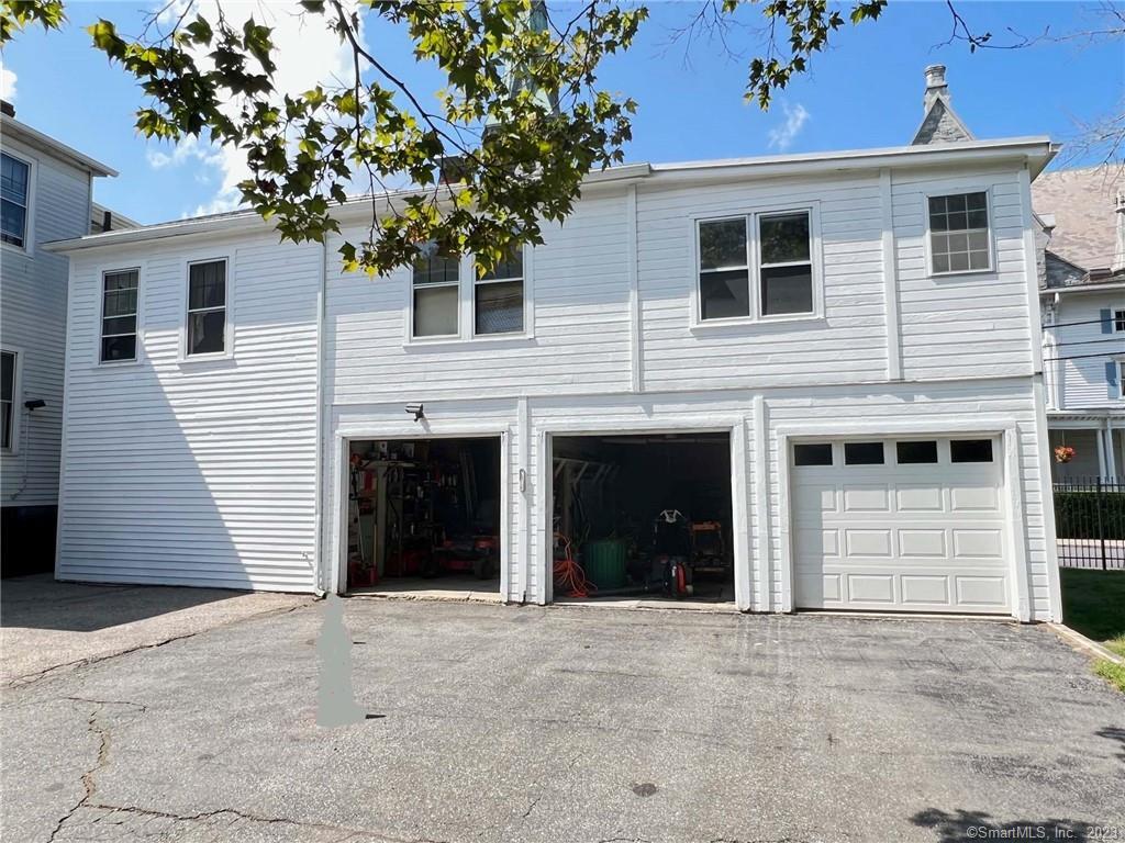 7 Otis Street