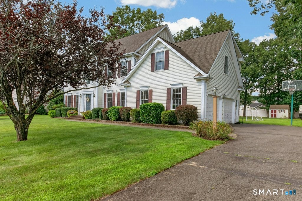 41 Beverly Drive
