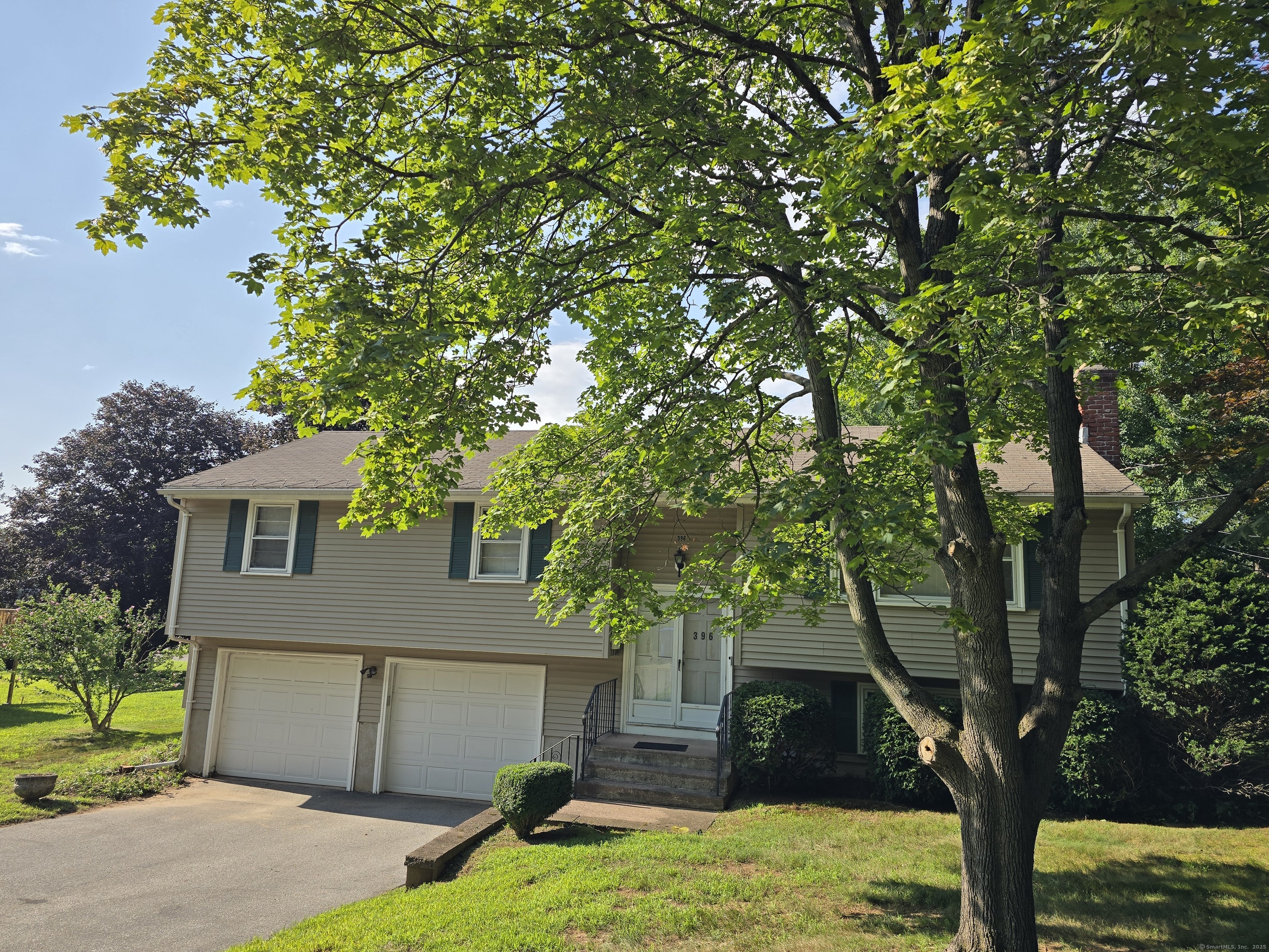 East Hartford, Connecticut 06118, United States, 3 Bedrooms Bedrooms, ,2 BathroomsBathrooms,Residential,Coming Soon,176847