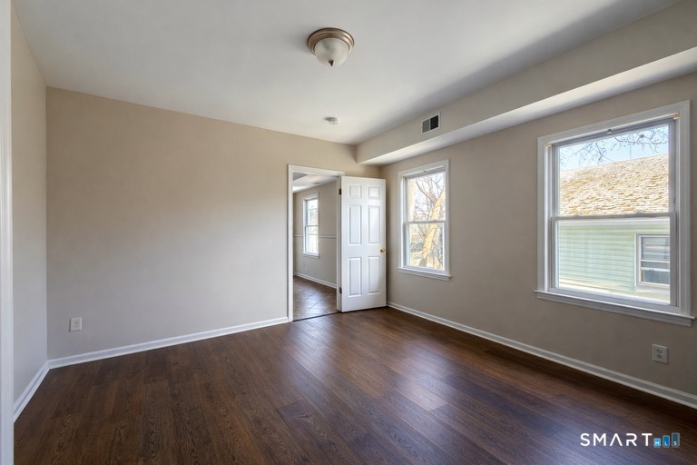 1132 Hancock Avenue 3