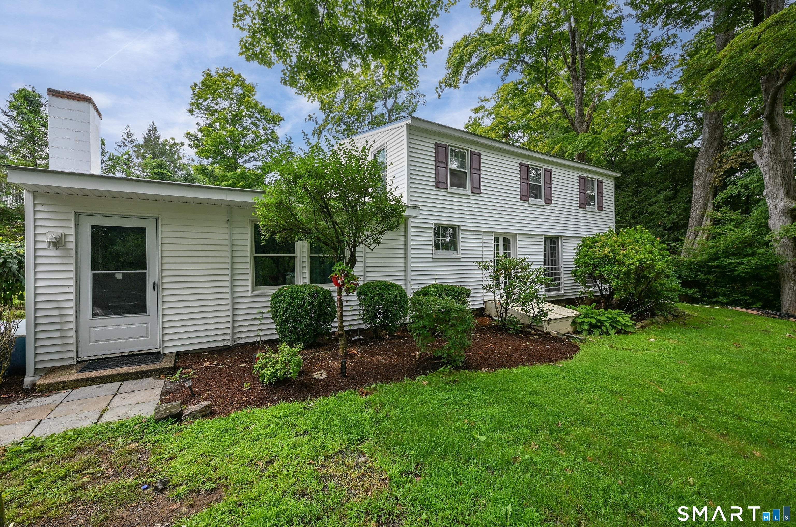 110 Long Ridge Road