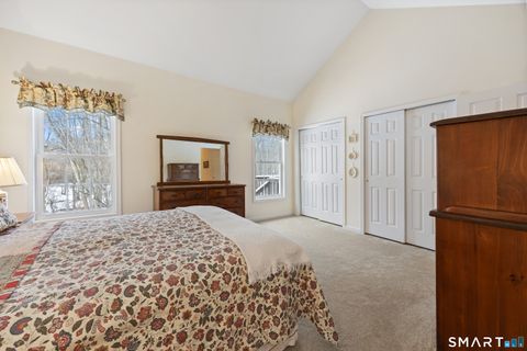 Tiny photo for 21 Fieldstone Court #21, North Haven, CT 06473 (MLS # 24149892)