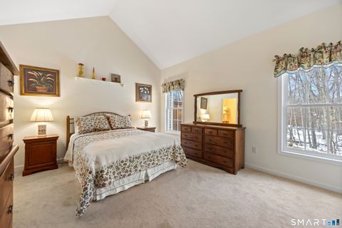 Tiny photo for 21 Fieldstone Court #21, North Haven, CT 06473 (MLS # 24149892)