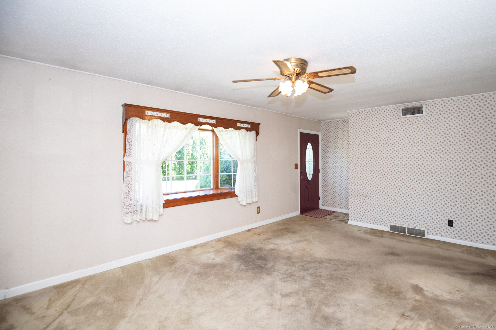 7 Cheryl Avenue, Wallingford, Connecticut image 4