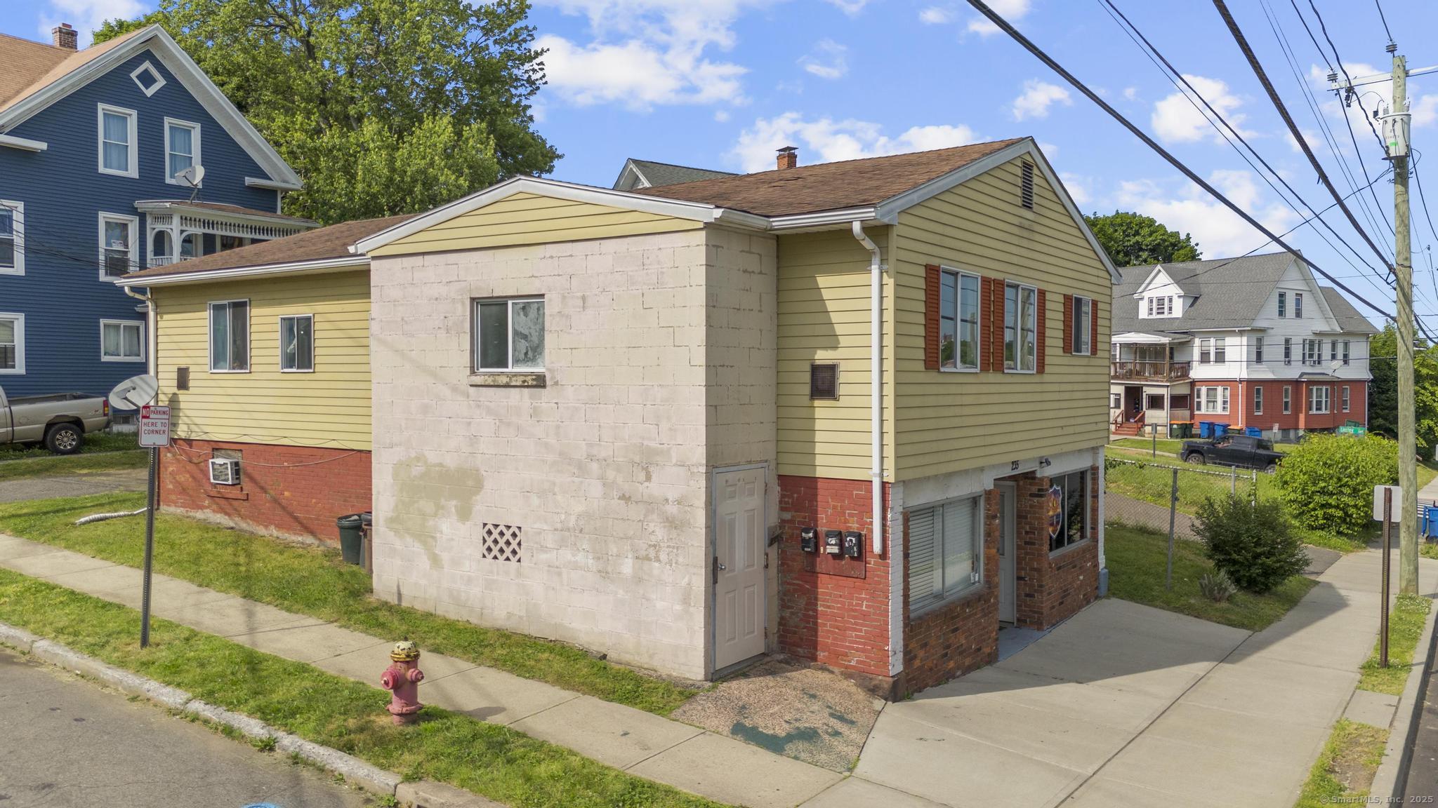 235 Hanover Street