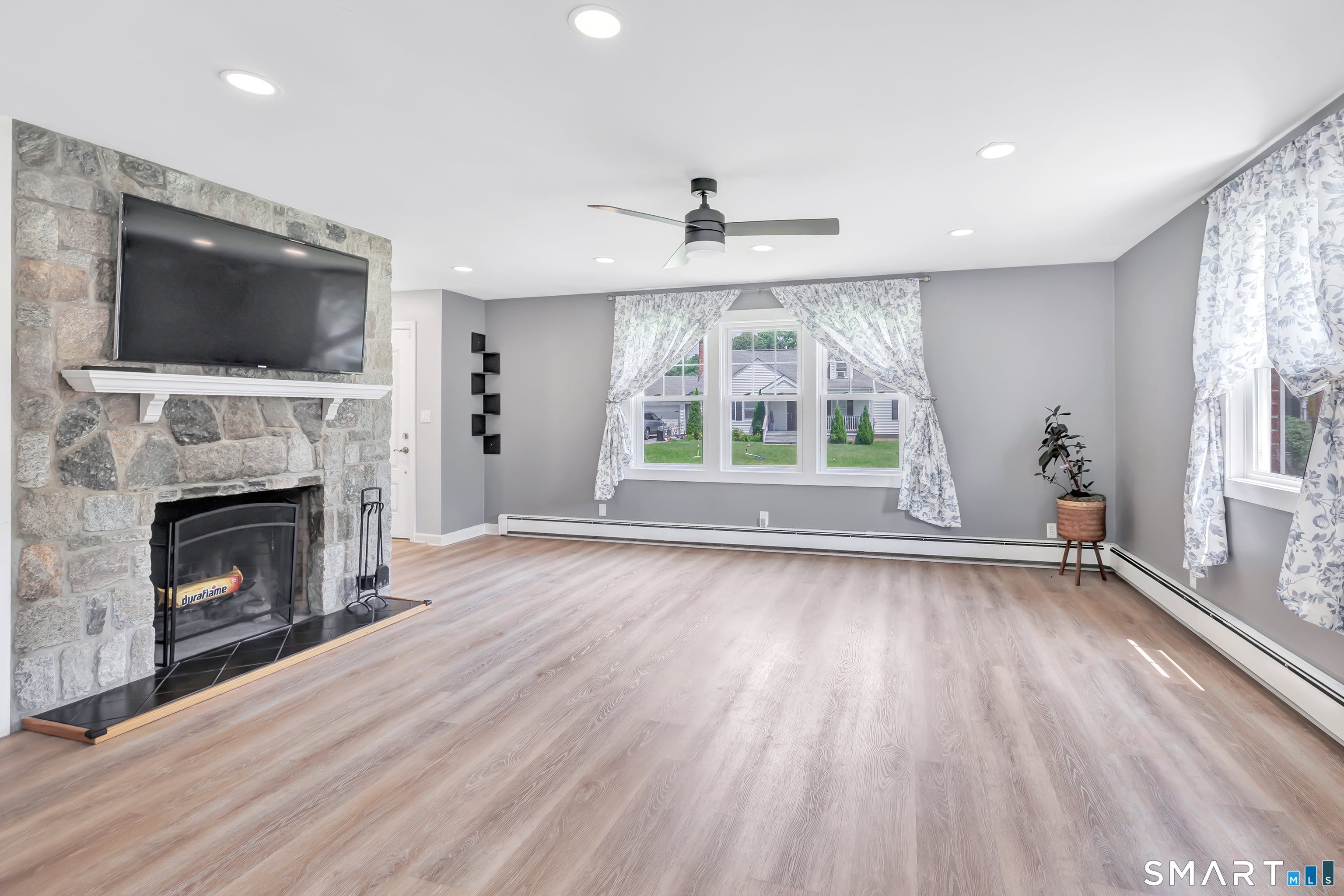 61 Wakeley Street