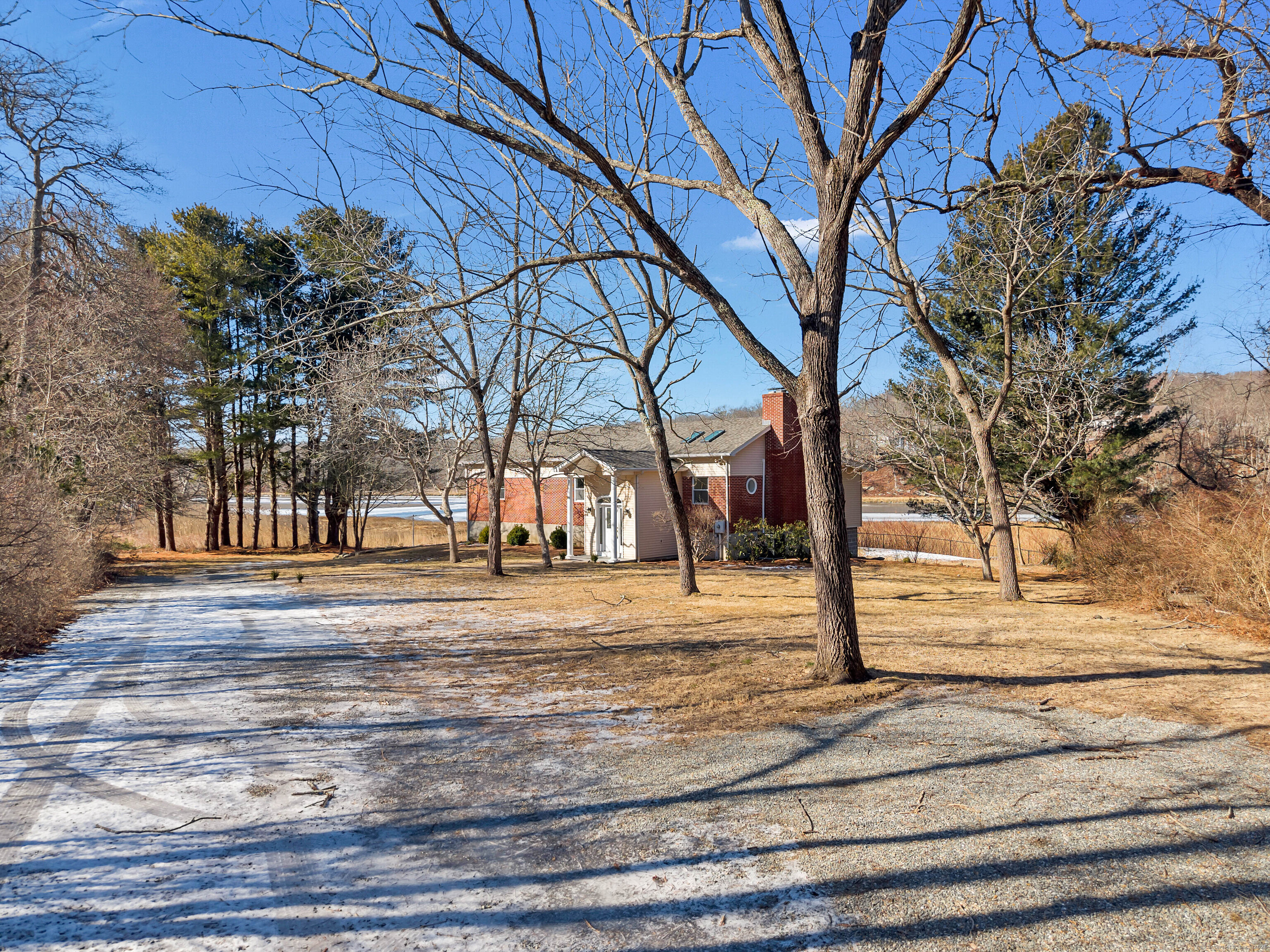 14 Gada Road, East Lyme, Connecticut image 2