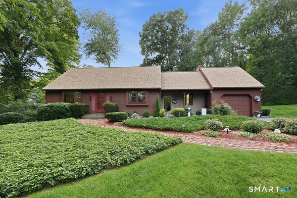19 ROARING BROOK DR, SOUTHINGTON, CT 06489 - Image e4e79b8a83250e36dc534aa48e4c556a/1684008964