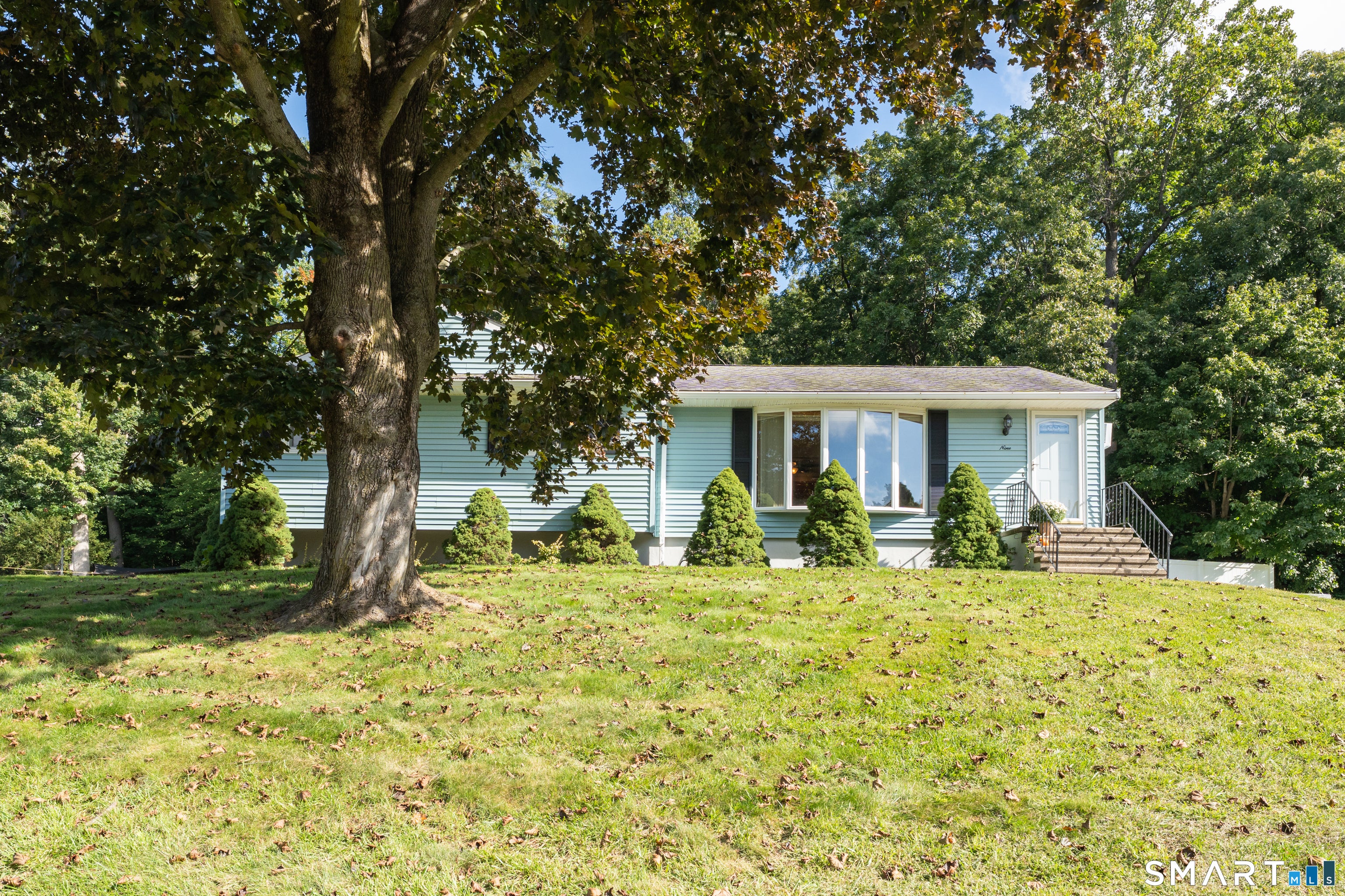 9 Robin Drive