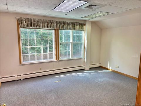 Tiny photo for 395 W Avon Road, Avon, CT 06001 (MLS # 170615886)