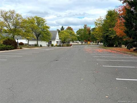 Tiny photo for 395 W Avon Road, Avon, CT 06001 (MLS # 170615886)